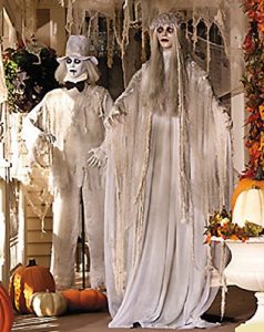 Lifesize Hauntinig Bewitching Standing Ghost Bride & Groom with Flashing Red Eyes Spooky Scary Halloween Prop Decorations